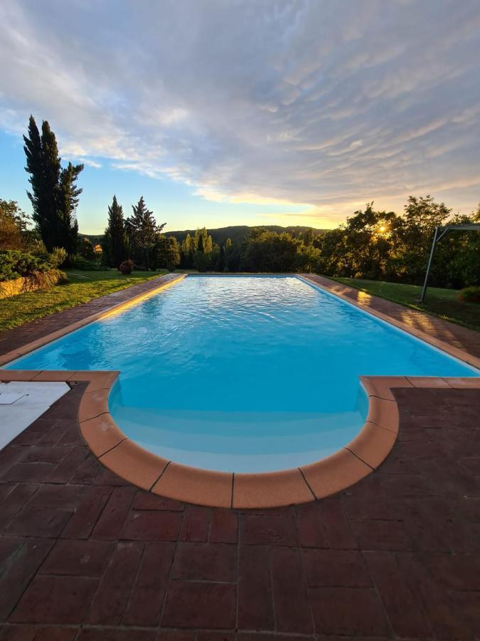 Residence Лучиньяно Экстерьер фото